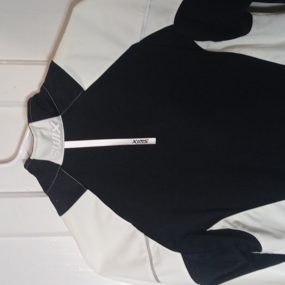Swix Women’s White Softshell Jacket with Black Accents - Picture 9 of 12